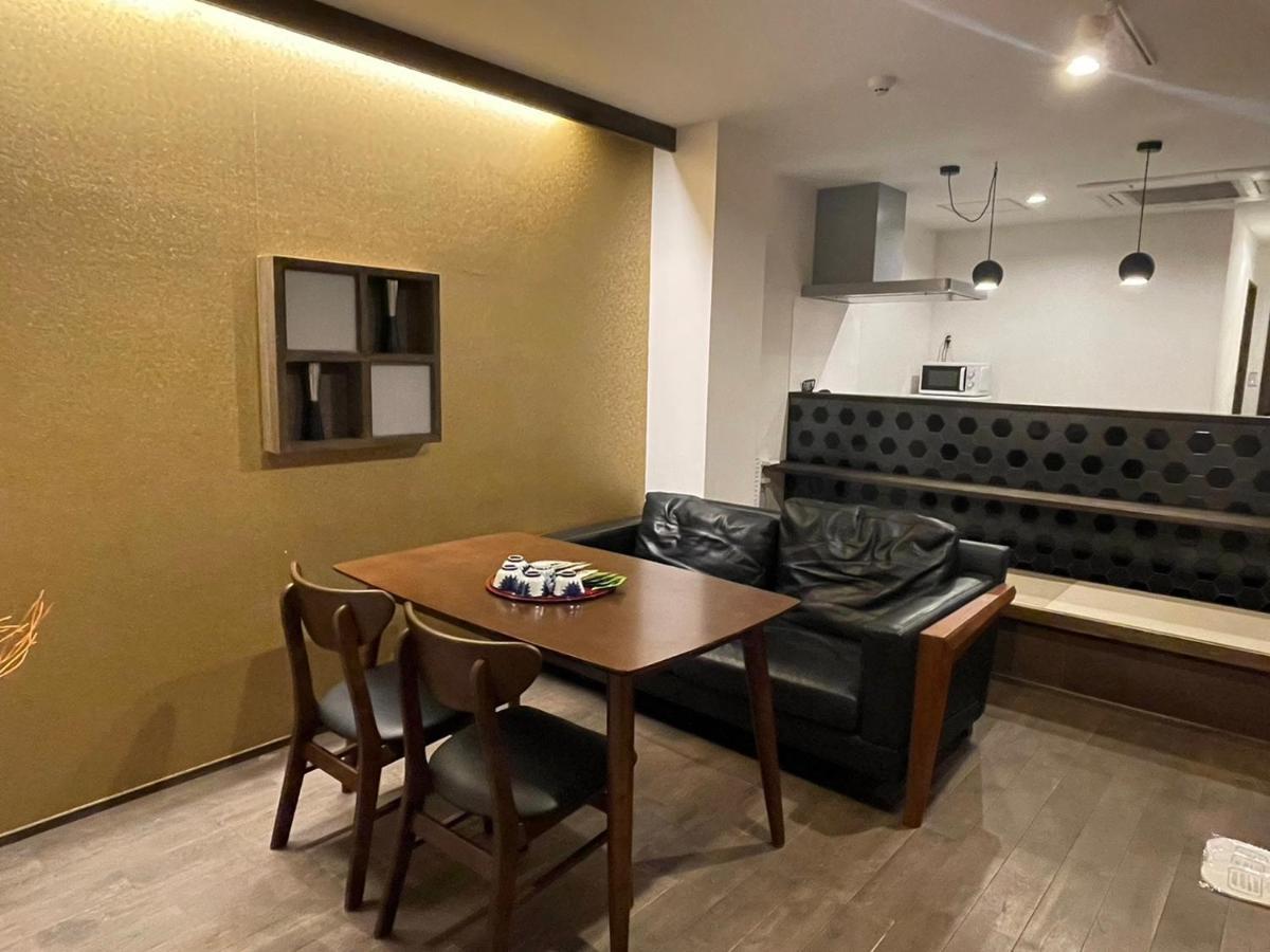 Guesthouse Raku Kyoto Bagian luar foto