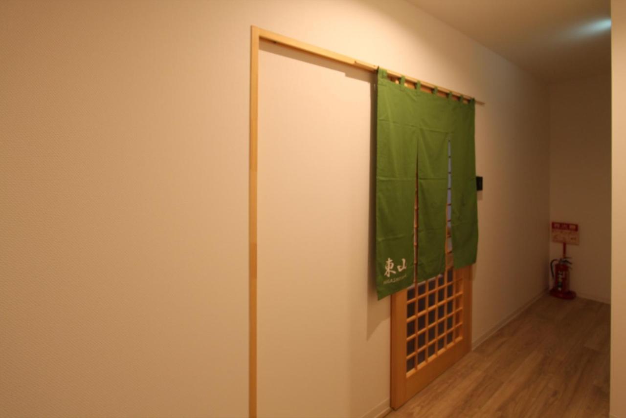 Guesthouse Raku Kyoto Bagian luar foto