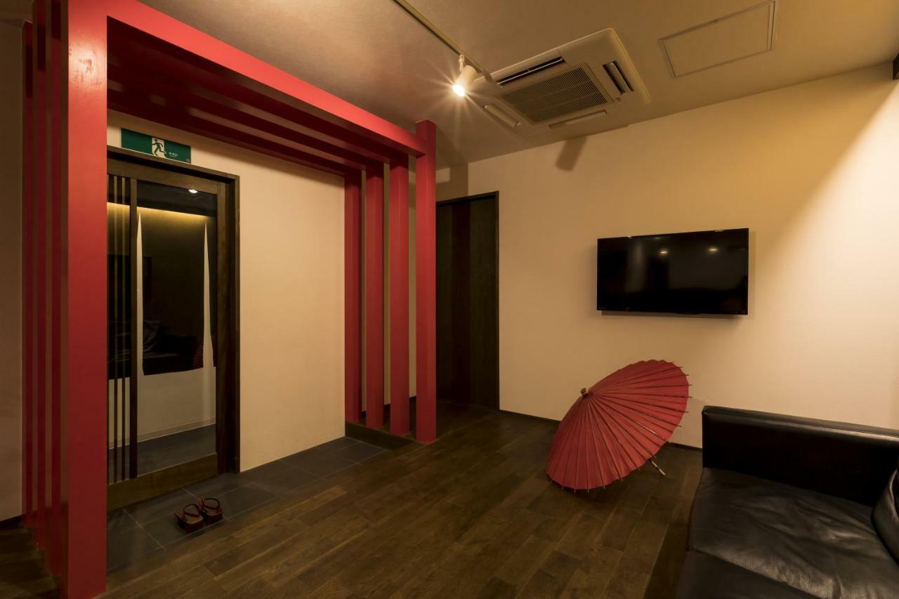 Guesthouse Raku Kyoto Bagian luar foto